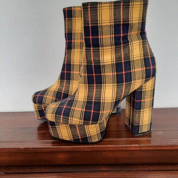 Forever 21 Yellow Plaid Platform Booties Size 6 - Picture 6 of 8